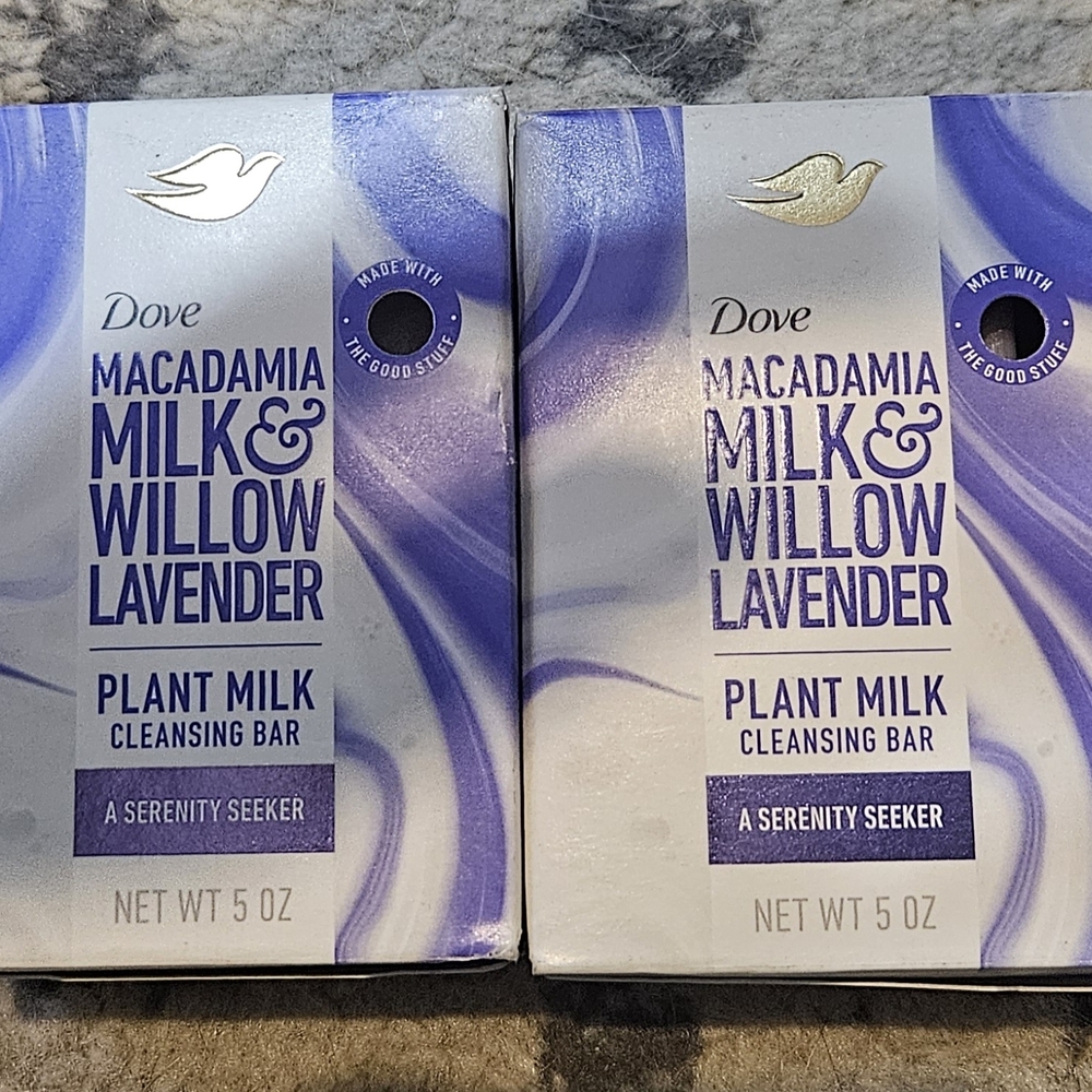 Dove Macadamia Milk & Willow Lavender Body Wash - Purple
